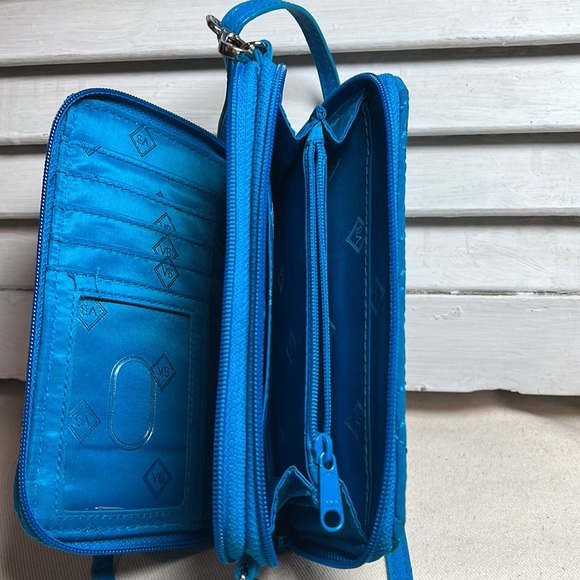 Vera Bradley Quilted Crossbody Bag in Bahama Bay Blue - Picture 4 of 8